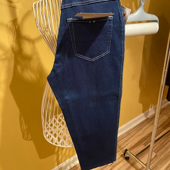 Denim capri - Picture 7 of 7